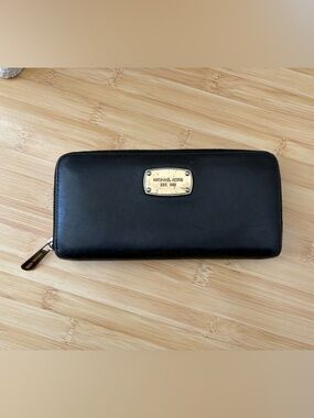 Michael Kors Black Leather Wallet